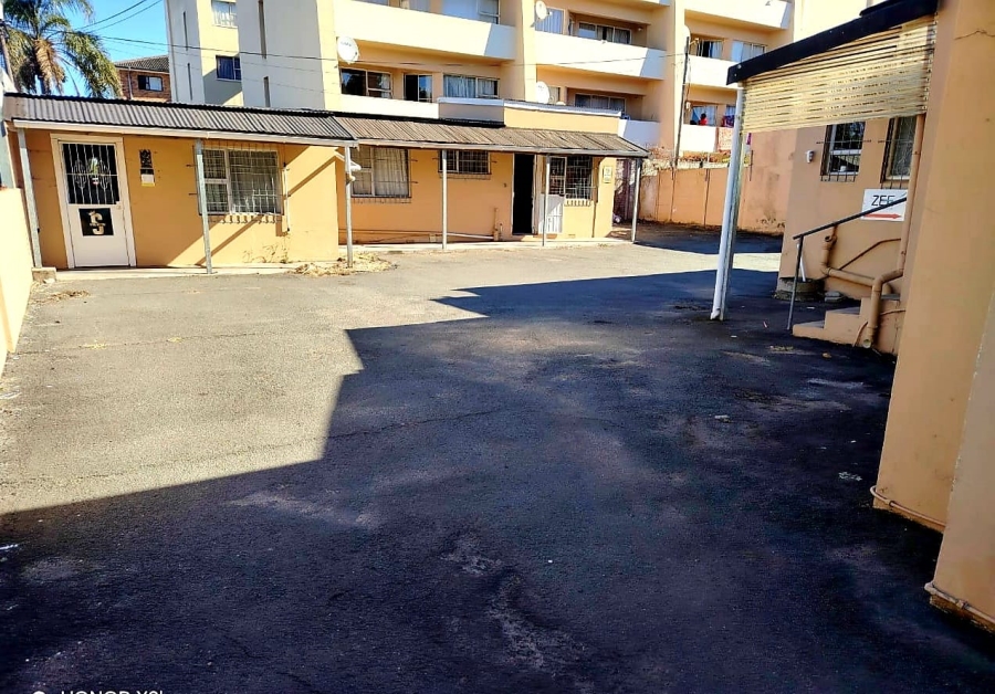  Bedroom Property for Sale in Southernwood Eastern Cape